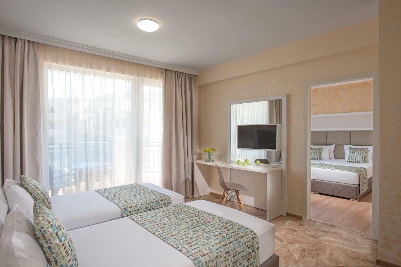 Marina White Sands Beach Hotel Obsor Exterior foto